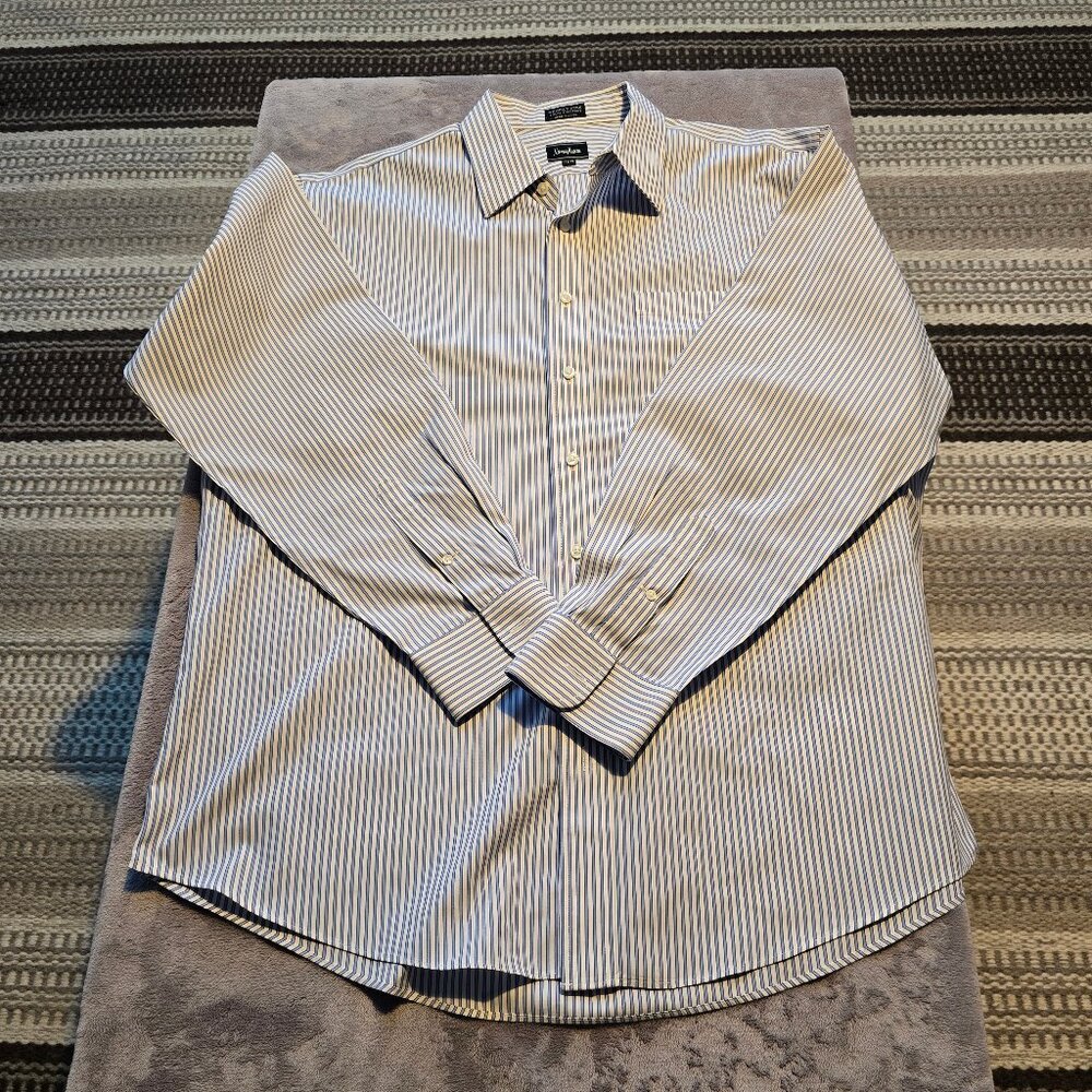 Neiman Marcus dress shirt 100% cotton